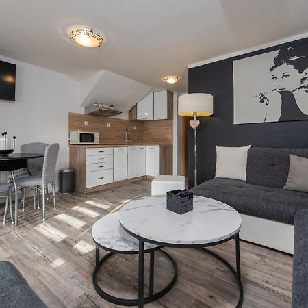 Nena Apartmani 비르 외부 사진